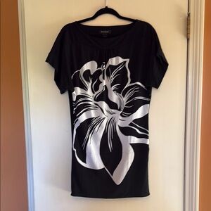 White House Black Market Graphic Tunic Dress